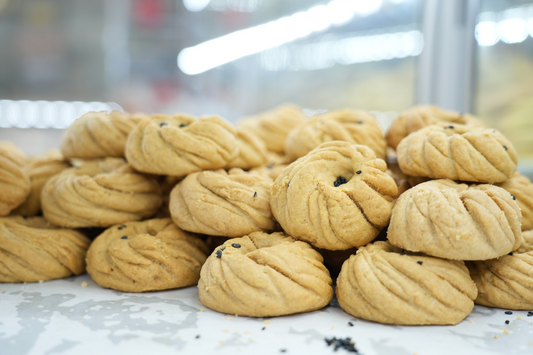 Afghan Black Seed Swirl Cookies – 12.99/lb